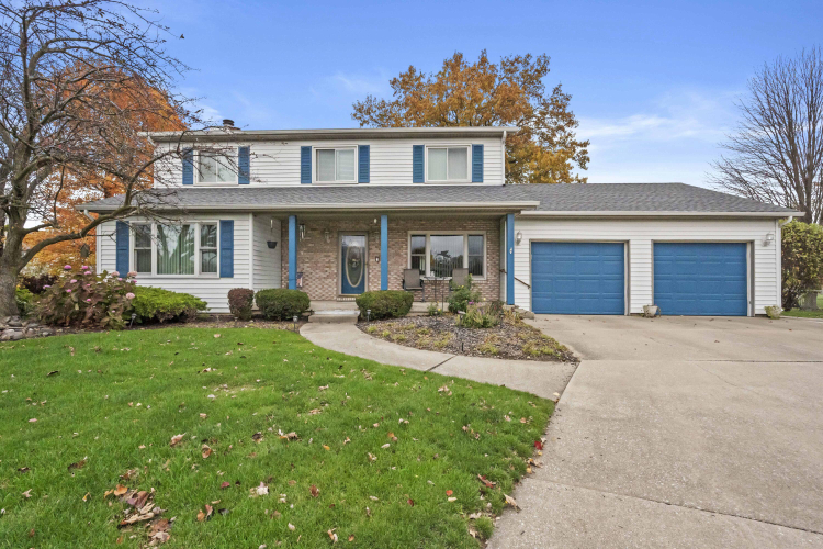 2411  Jonathan Drive Valparaiso, IN 46383 | MLS 812678