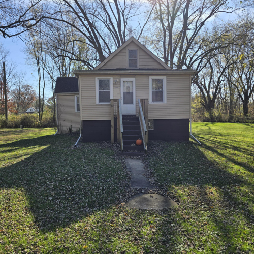 4401  Roosevelt Place Gary, IN 46408 | MLS 812843