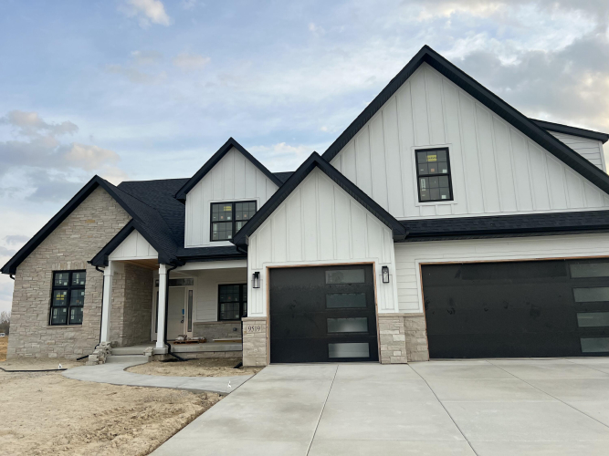 9519  Fescue Drive St. John, IN 46373 | MLS 812844