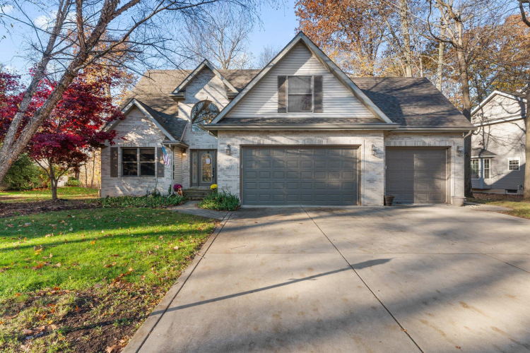 462  Lost Tree Drive Chesterton, IN 46304 | MLS 812935