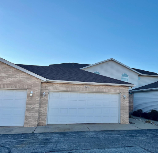 175  Mallard Pointe Drive Valparaiso, IN 46385 | MLS 813132