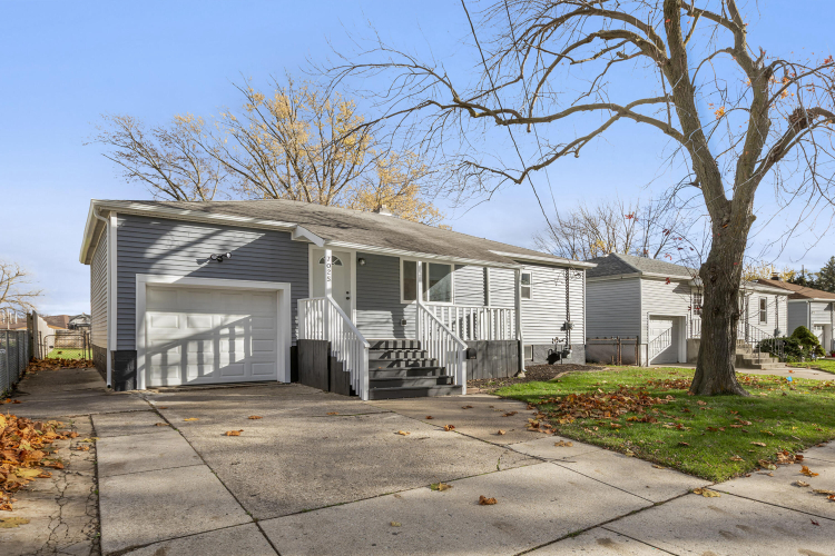 7025  Lindberg Avenue Hammond, IN 46323 | MLS 813286