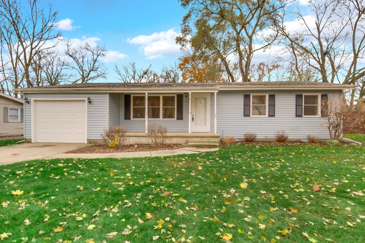 5405 W 78th Lane Schererville, IN 46375 | MLS 813460