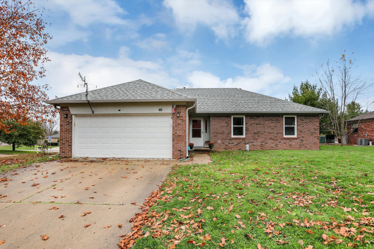 702  Willow Court Danville, IN 46122 | MLS 813638