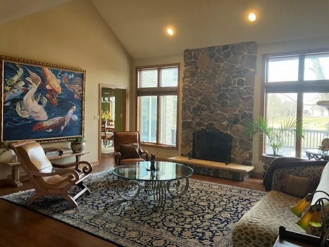 Listing Image 13