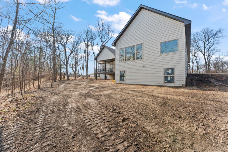 Listing Image 54