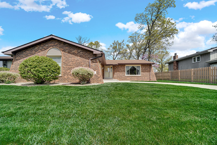 田*中様 house on the hill sweat brown 519 Hillside Drive Dyer IN 46311 (House For Sale) | MLS 820284