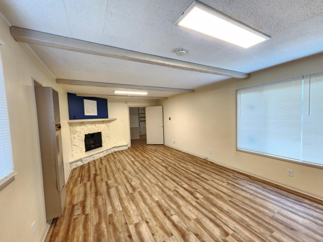 Listing Image 34
