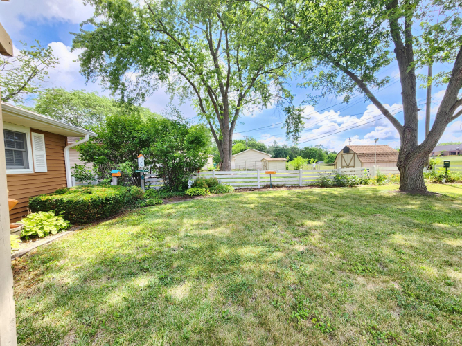 Listing Image 41