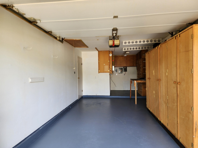 Listing Image 52
