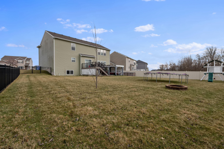Listing Image 26