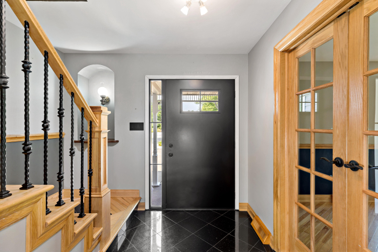 Listing Image 14