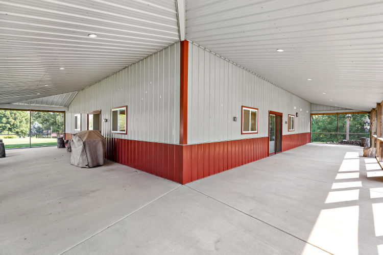 Listing Image 28