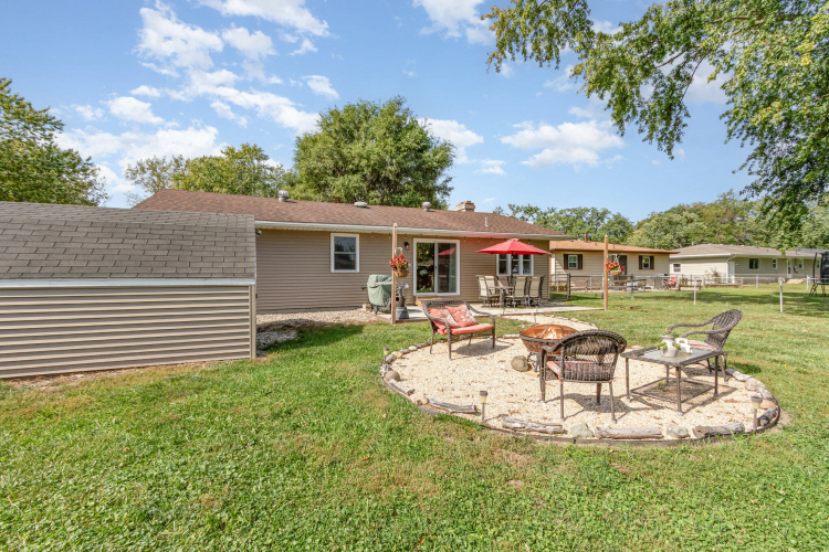 3339 Ashland St. Portage IN 46368