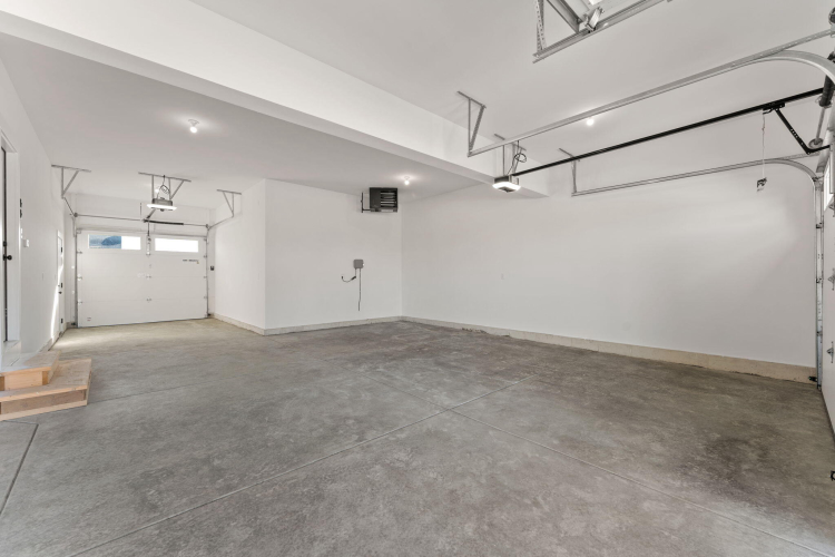 Listing Image 51