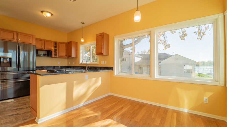 Listing Image 14