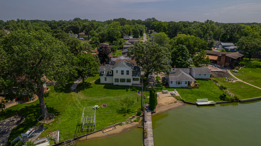 Listing Image 44