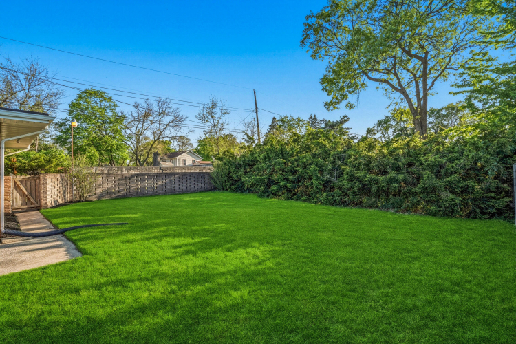 Listing Image 45