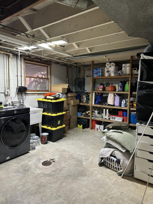 Listing Image 24