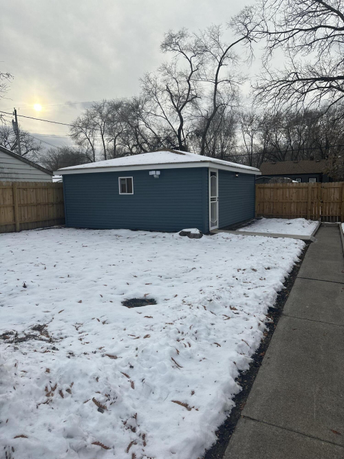 Listing Image 21