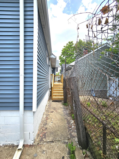 Listing Image 47