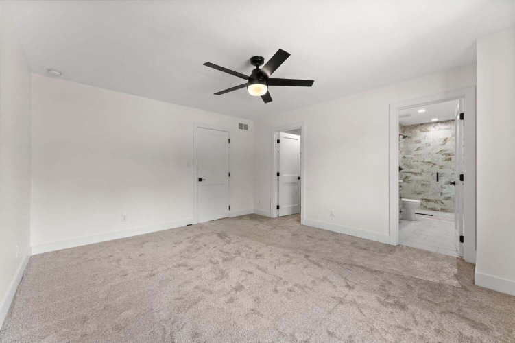 Listing Image 55