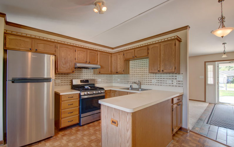 Listing Image 7