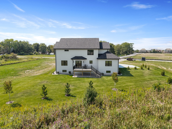 Listing Image 45