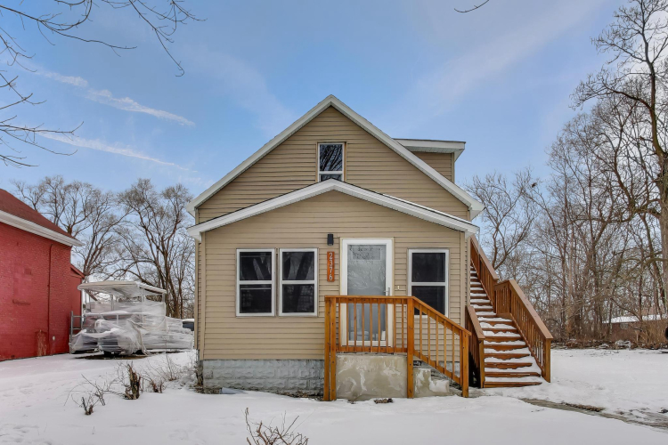 Listing Image 2