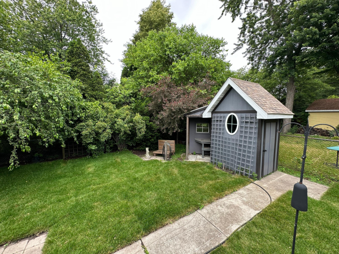 Listing Image 46