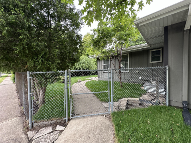 Listing Image 53