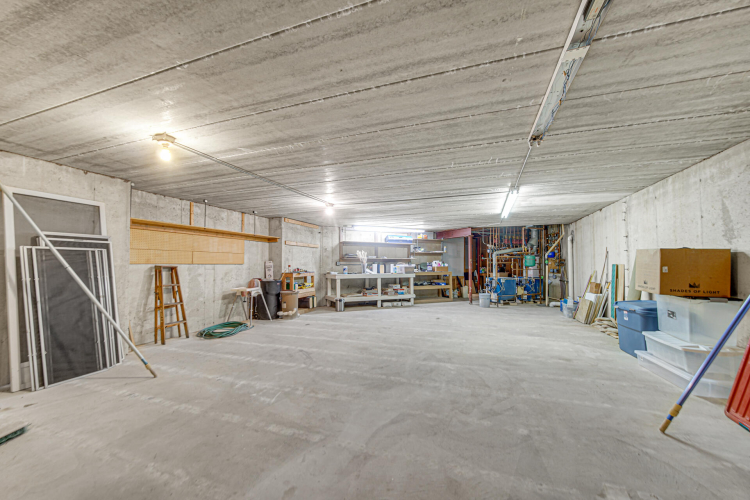 Listing Image 56