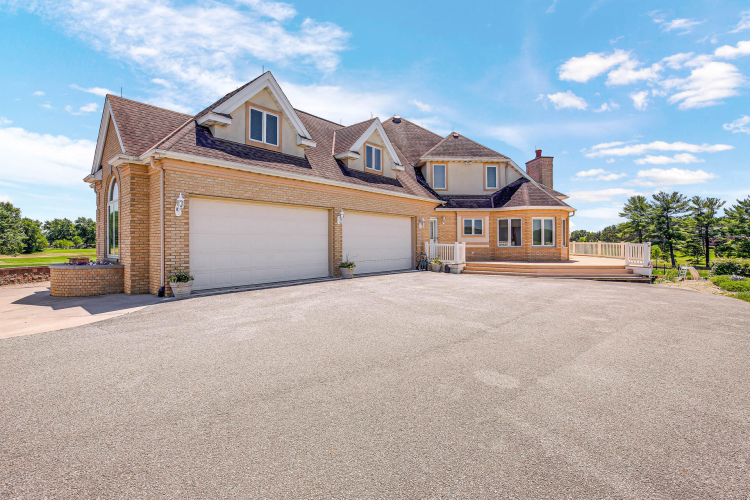 Listing Image 68