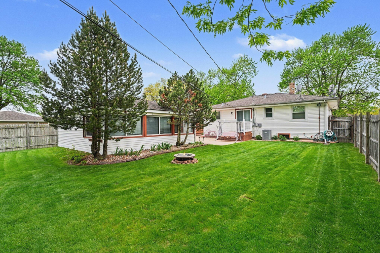 Listing Image 33