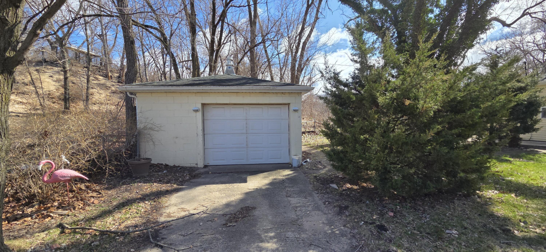 Listing Image 47