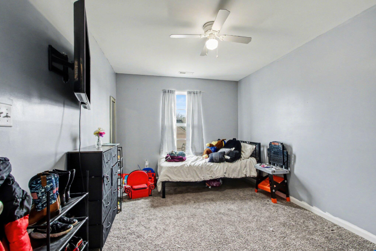 Listing Image 34