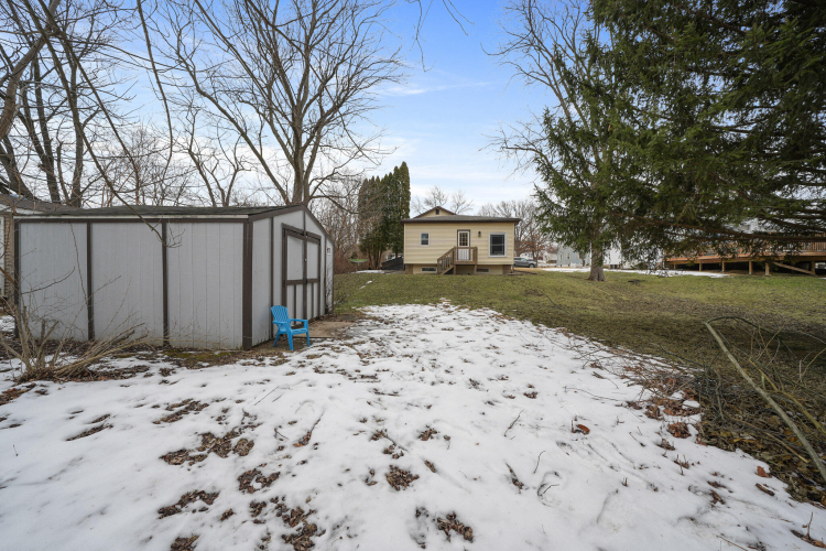 Listing Image 8