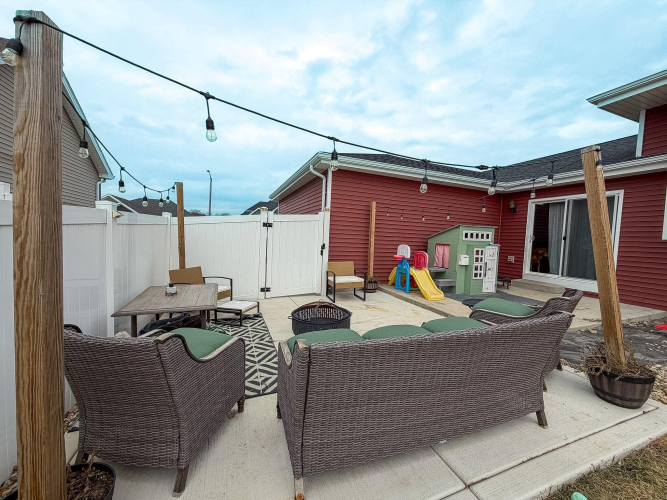 Listing Image 14