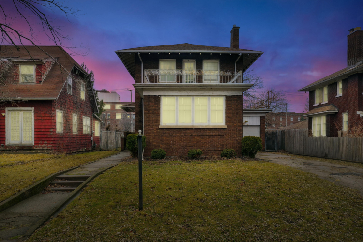 Listing Image 21