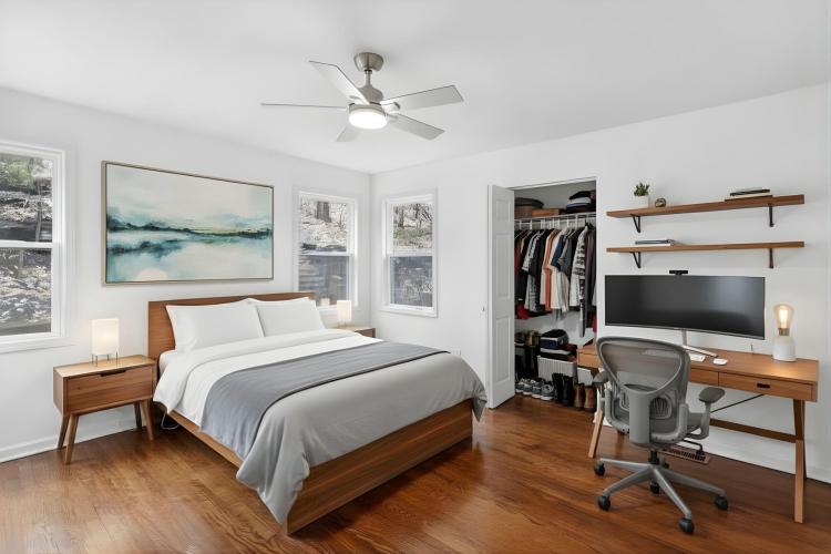 Listing Image 11