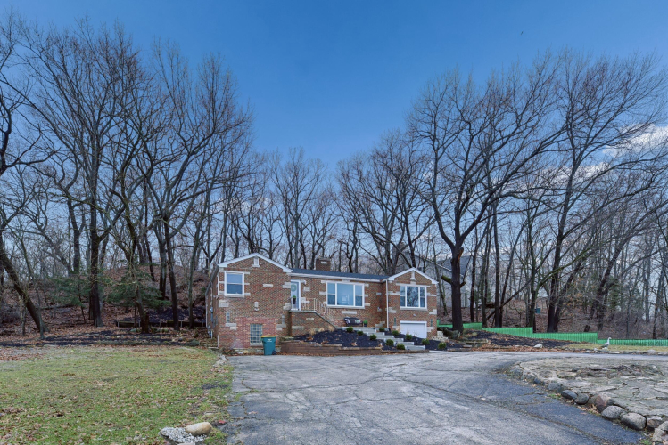 Listing Image 32