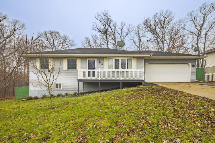 Listing Image 10
