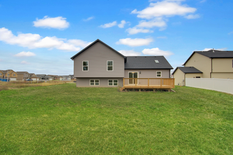 Listing Image 23