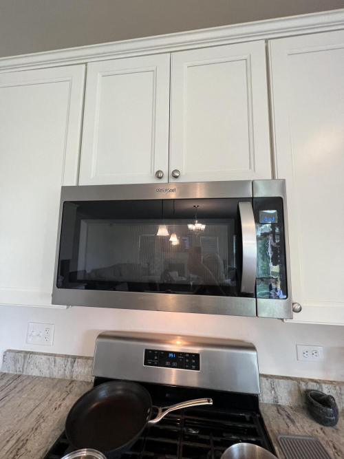Listing Image 6