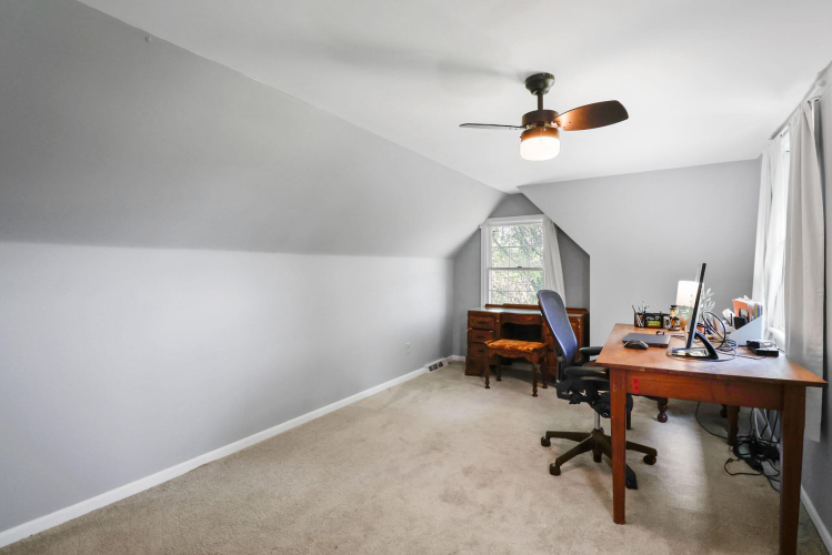 Listing Image 25