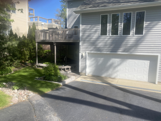 Listing Image 50