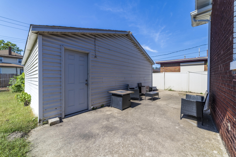 Listing Image 45