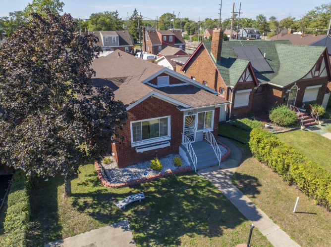 Listing Image 47
