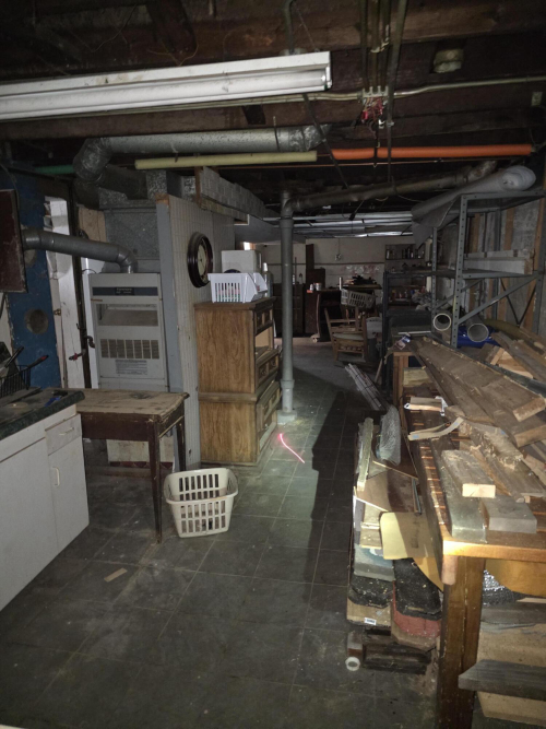 Listing Image 11