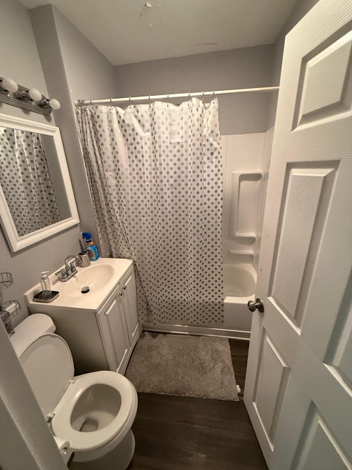 Listing Image 7